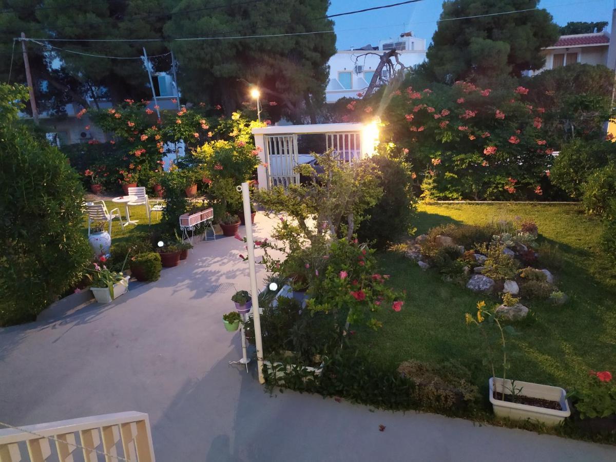 Agia Marina  Finikas Rooms מראה חיצוני תמונה