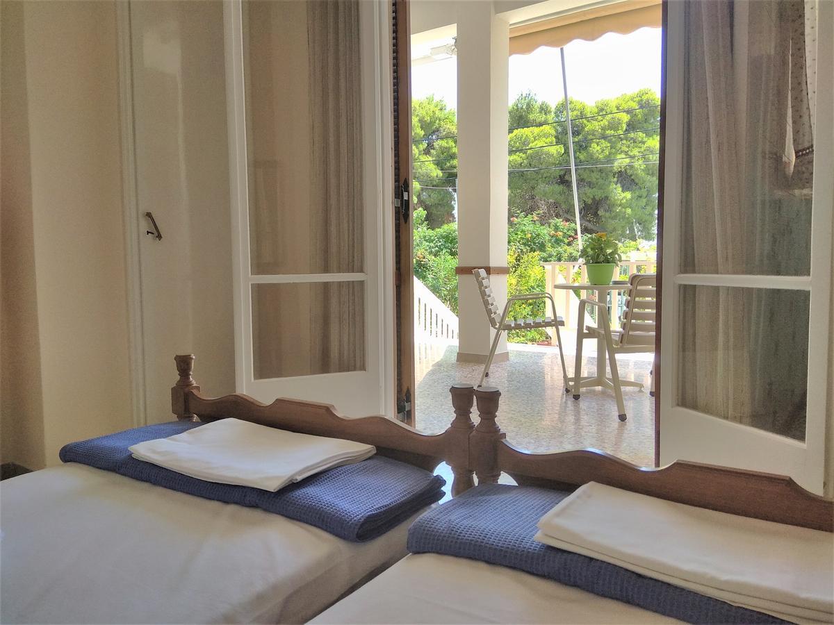 Agia Marina  Finikas Rooms מראה חיצוני תמונה