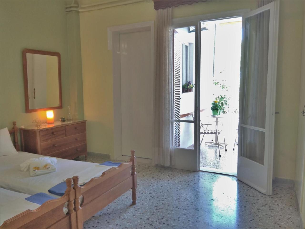 Agia Marina  Finikas Rooms מראה חיצוני תמונה