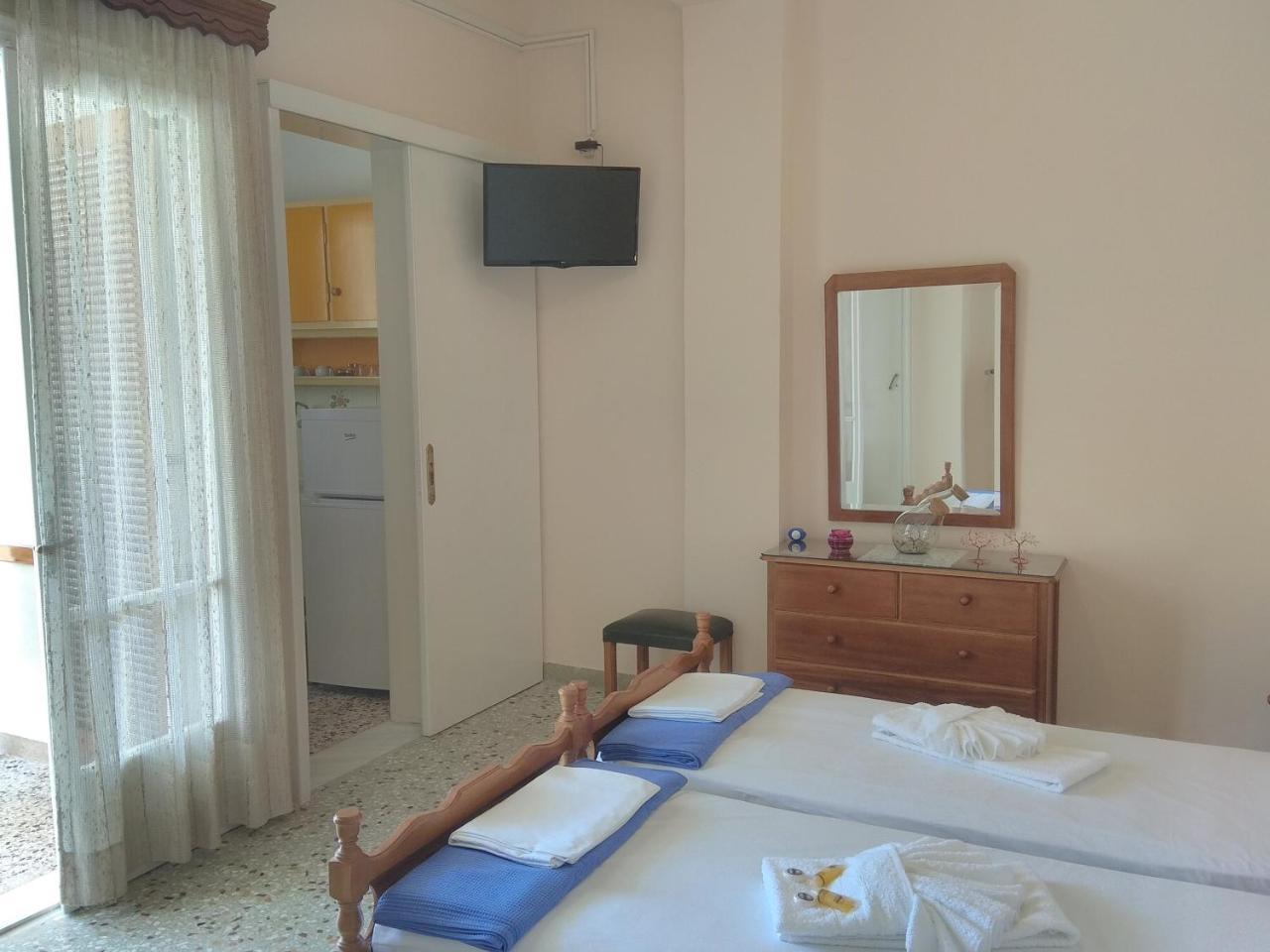 Agia Marina  Finikas Rooms מראה חיצוני תמונה