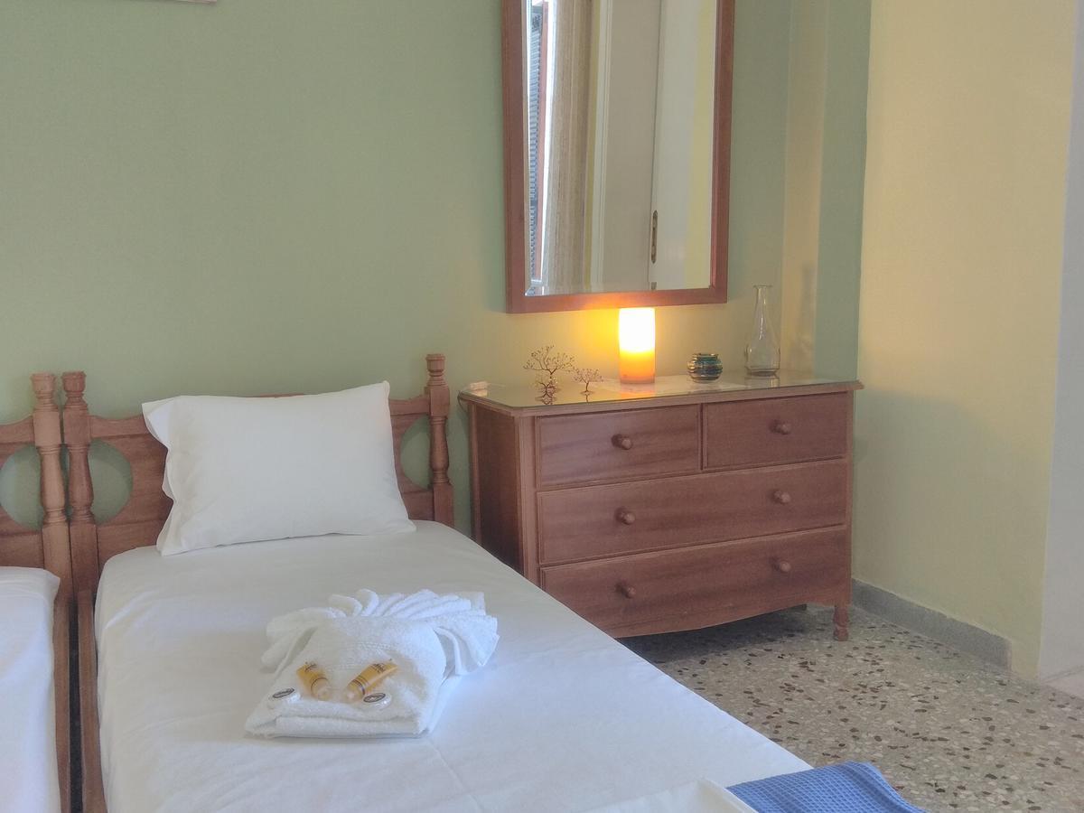 Agia Marina  Finikas Rooms מראה חיצוני תמונה