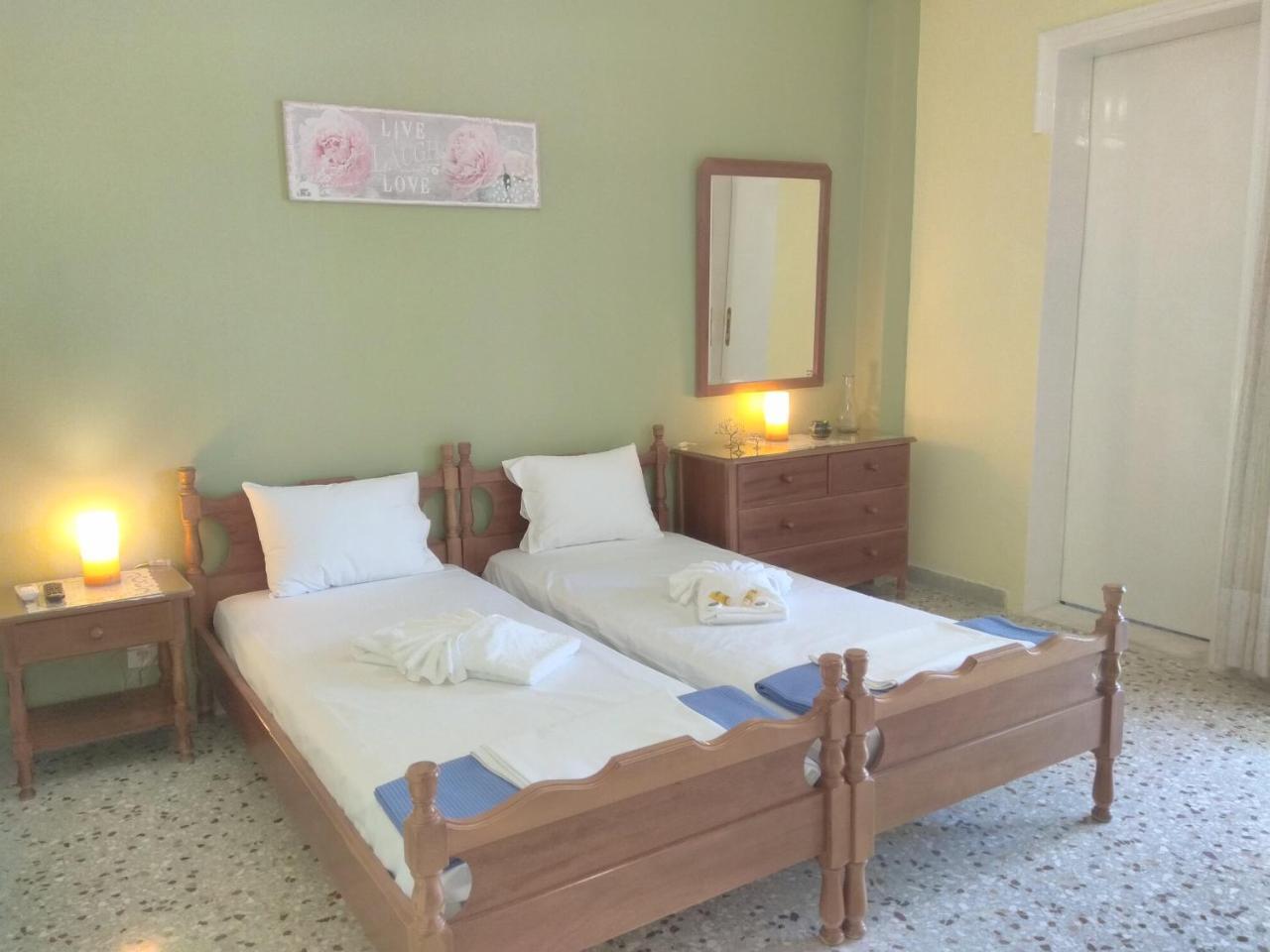 Agia Marina  Finikas Rooms מראה חיצוני תמונה